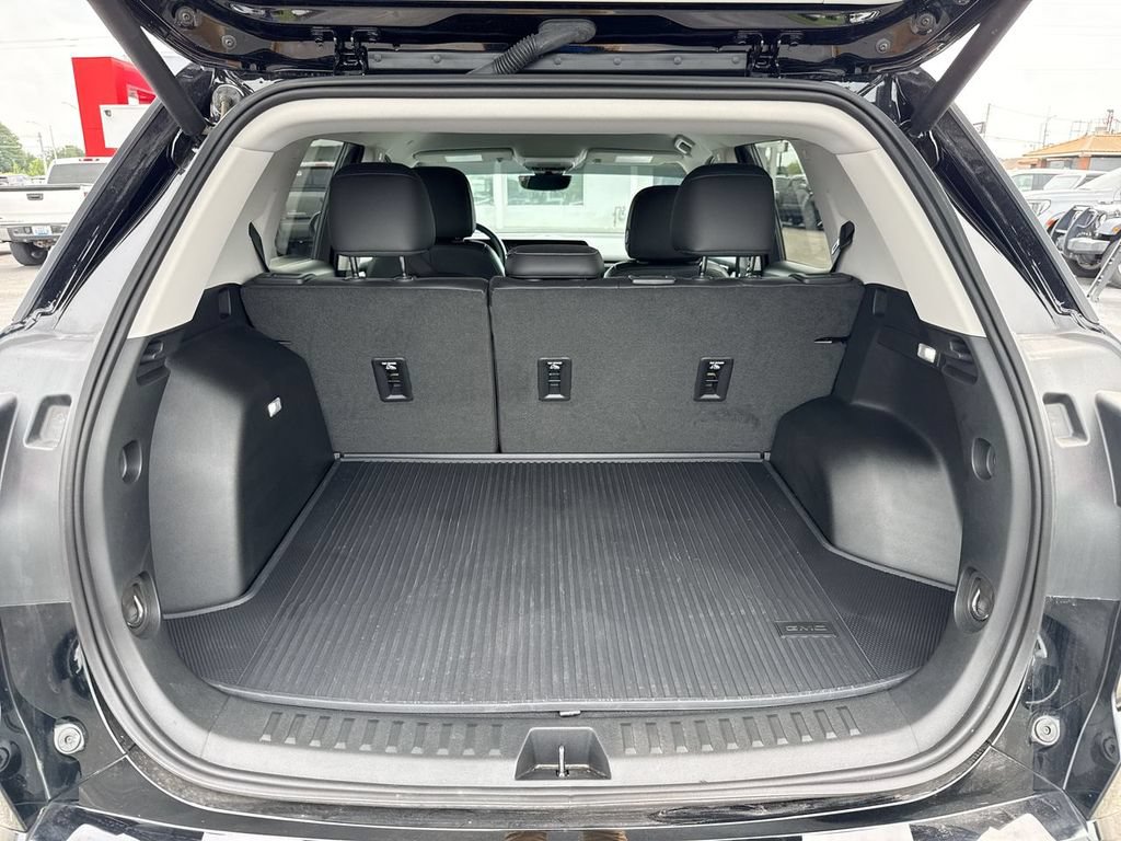 Used 2026 GMC Terrain Denali w/ LPO, Floor Liner Package AWD/4WD image 17