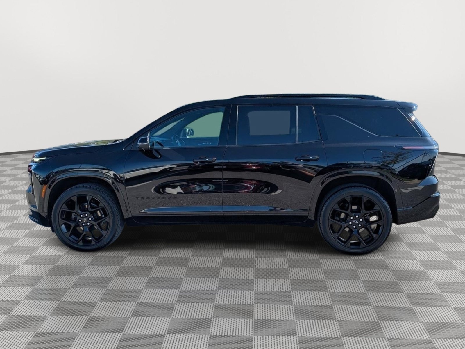 Used 2024 Chevrolet Traverse RS w/ LPO, Floor Liner Package AWD/4WD image 2