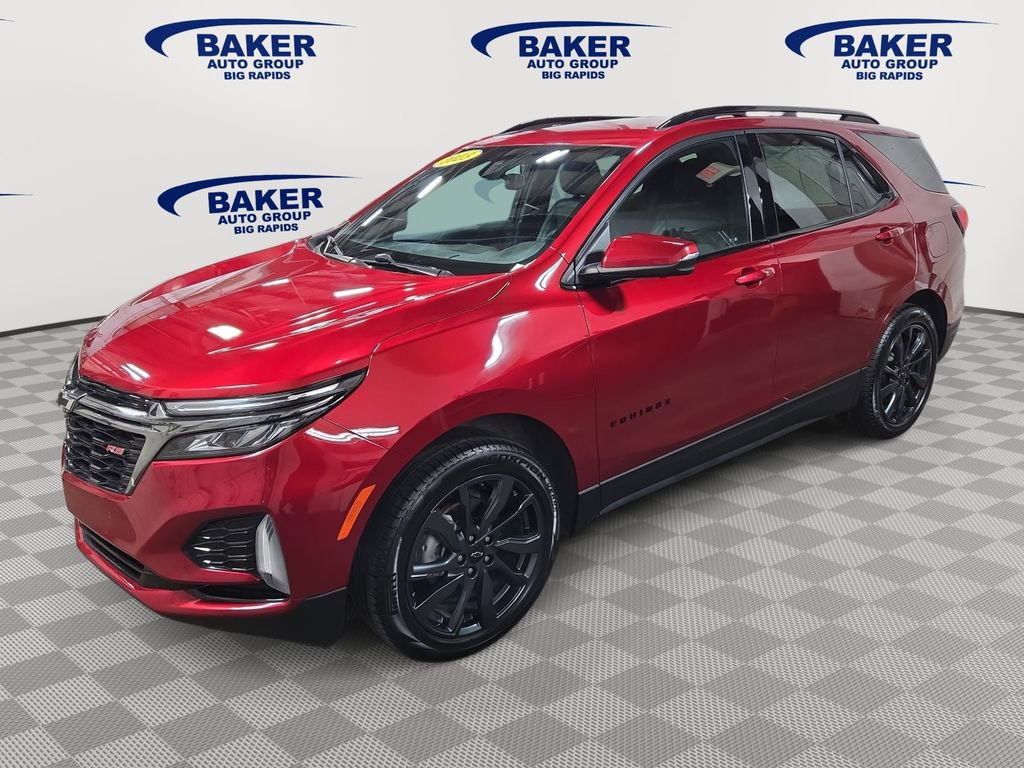 Used 2023 Chevrolet Equinox RS w/ RS Leather Package AWD/4WD image 3