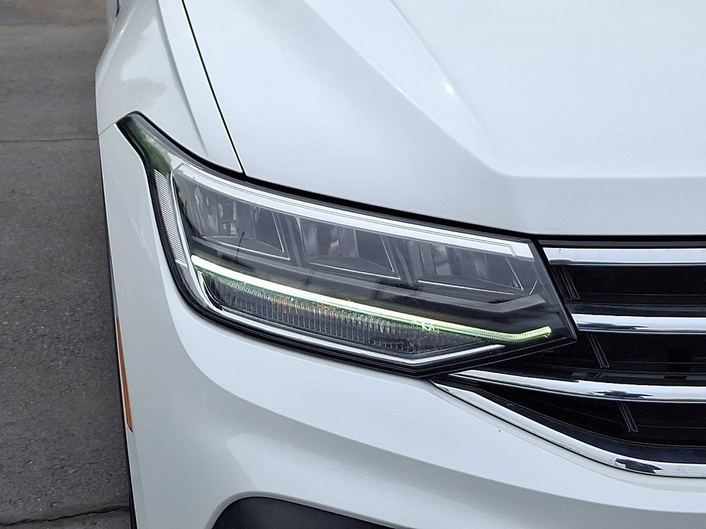 Certified 2023 Volkswagen Tiguan SE AWD/4WD image 9