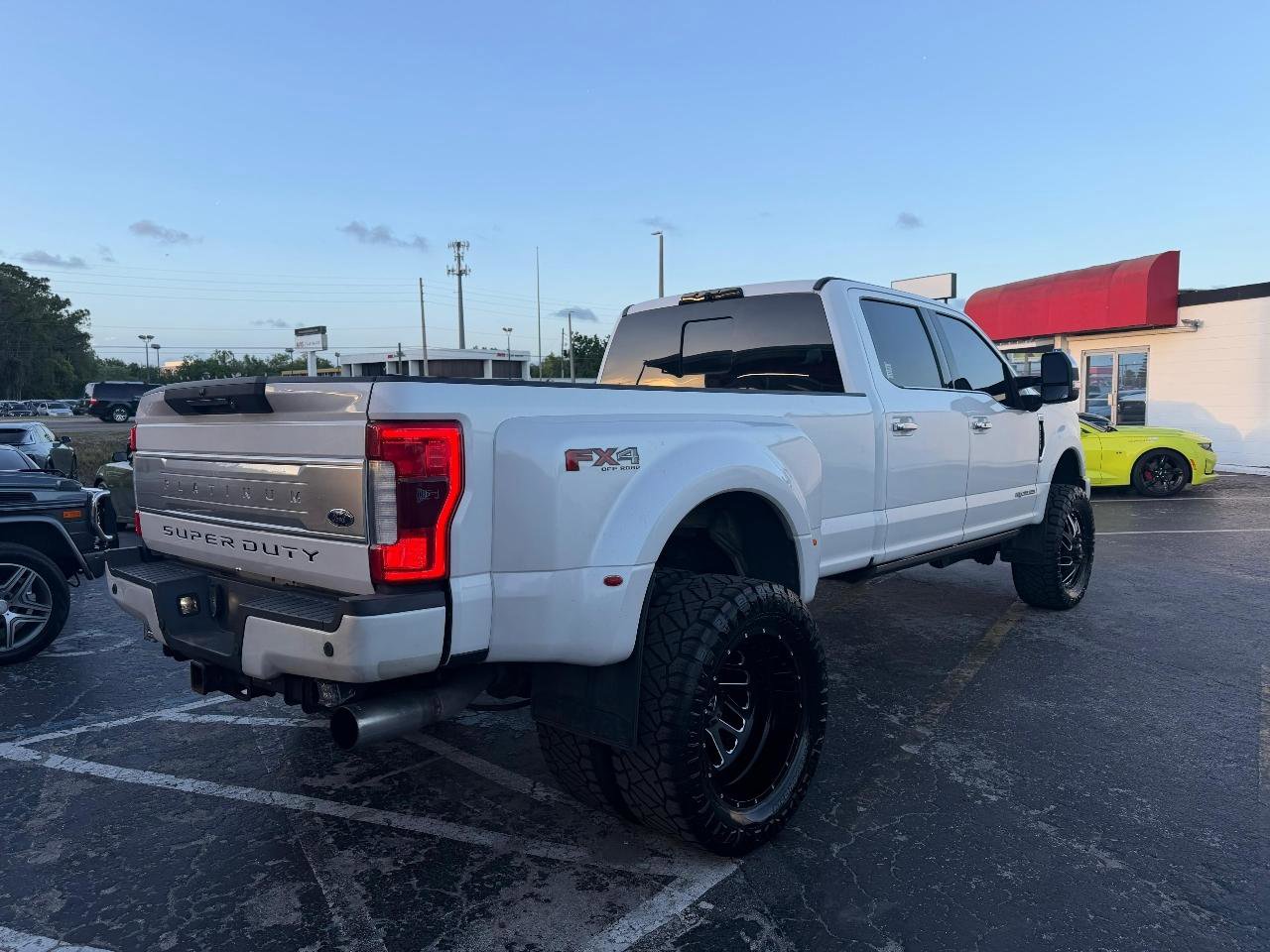 Used 2018 Ford F350 Platinum w/ Platinum Ultimate Package image 7
