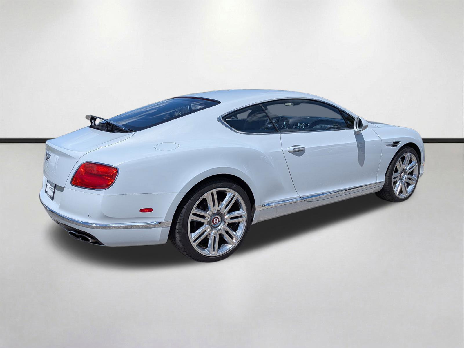 Used 2016 Bentley Continental GT image 4