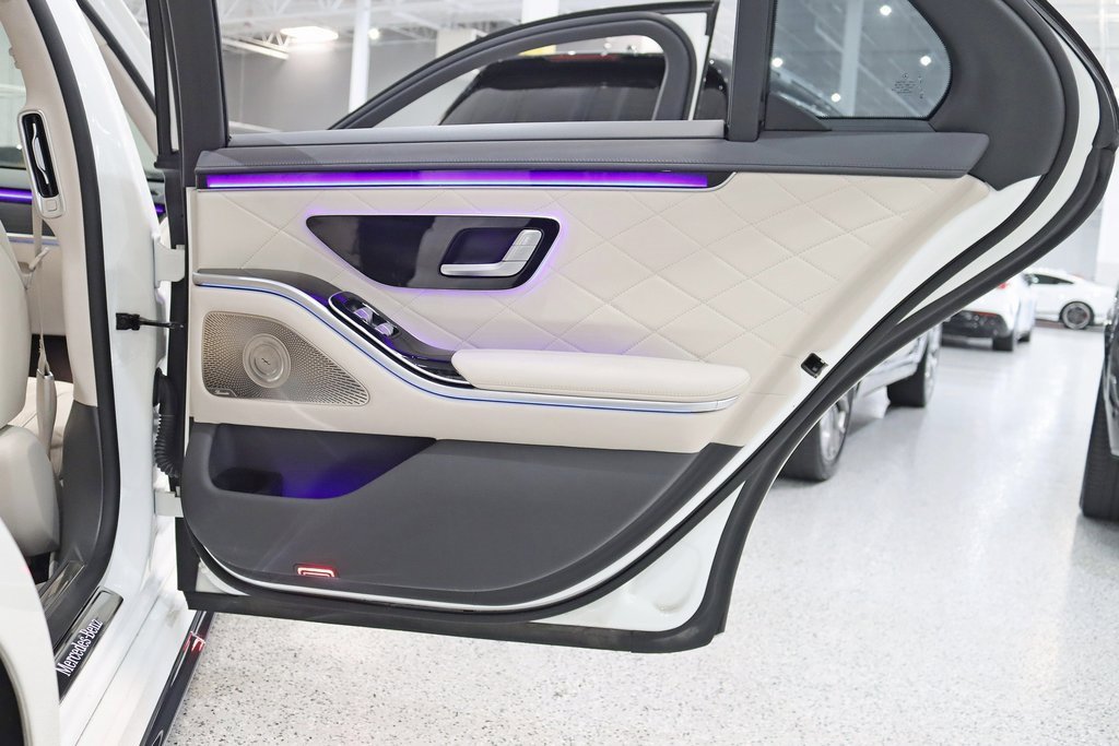 Used 2022 Mercedes-Benz S 580 4MATIC Sedan image 39