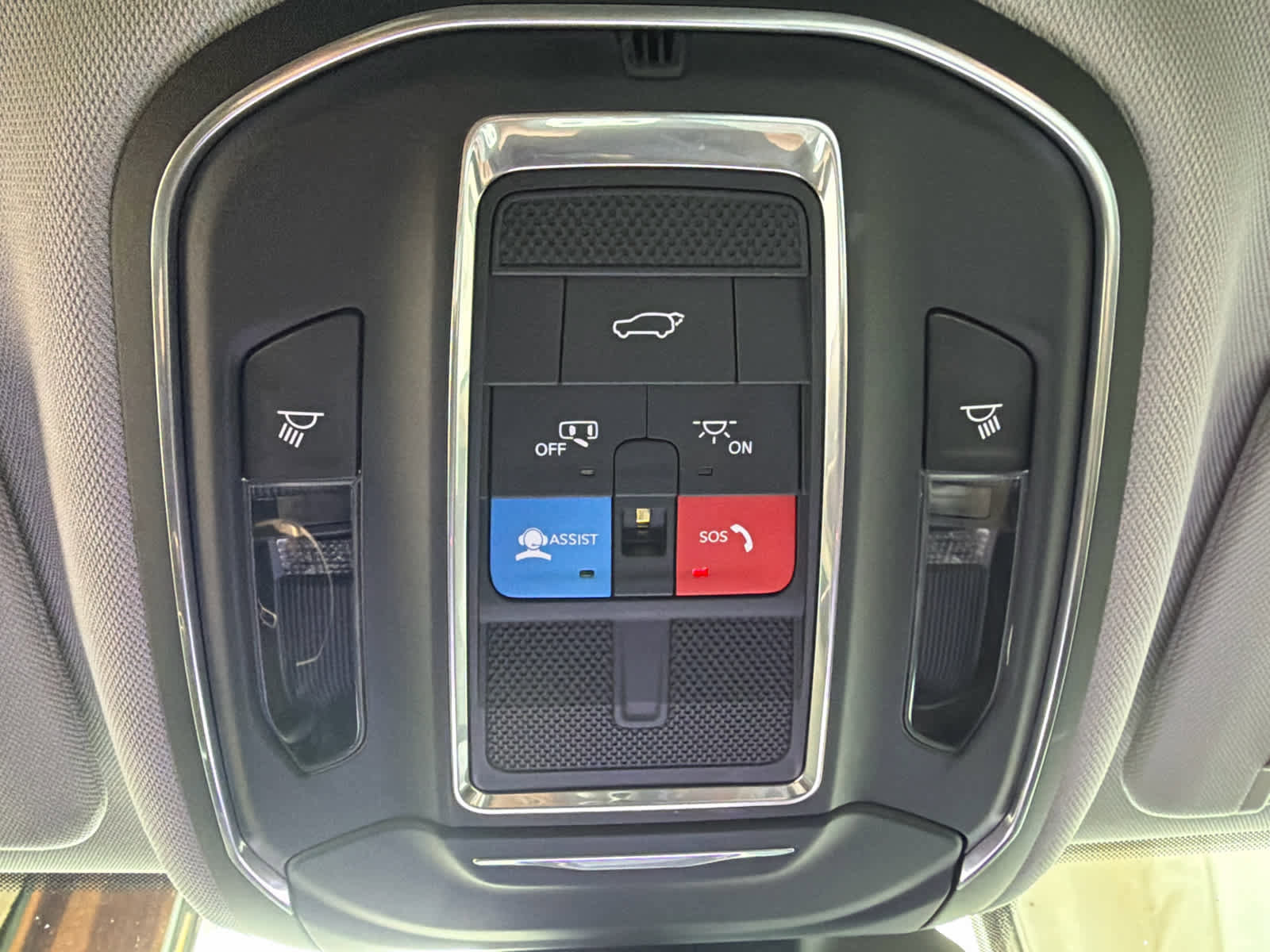 Used 2022 Jeep Grand Cherokee L Limited RWD image 48