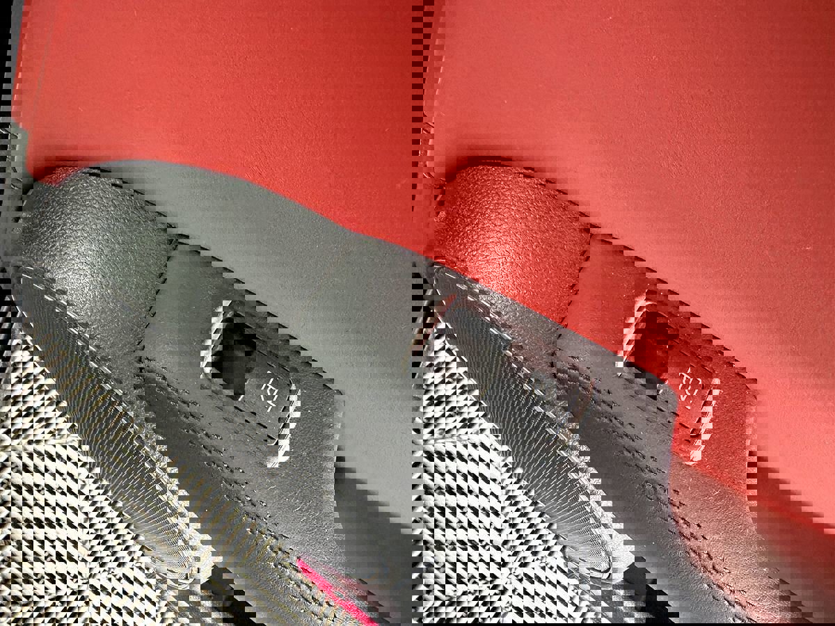 Used 2012 Mercedes-Benz C 63 AMG Sedan image 30