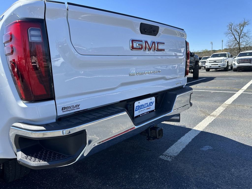 Certified 2025 GMC Sierra 3500 SLT w/ SLT Convenience Package image 12