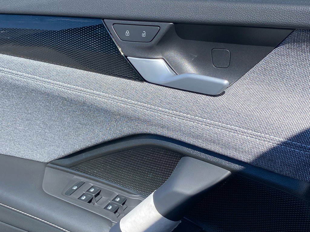 New 2025 Volkswagen Tiguan S image 11