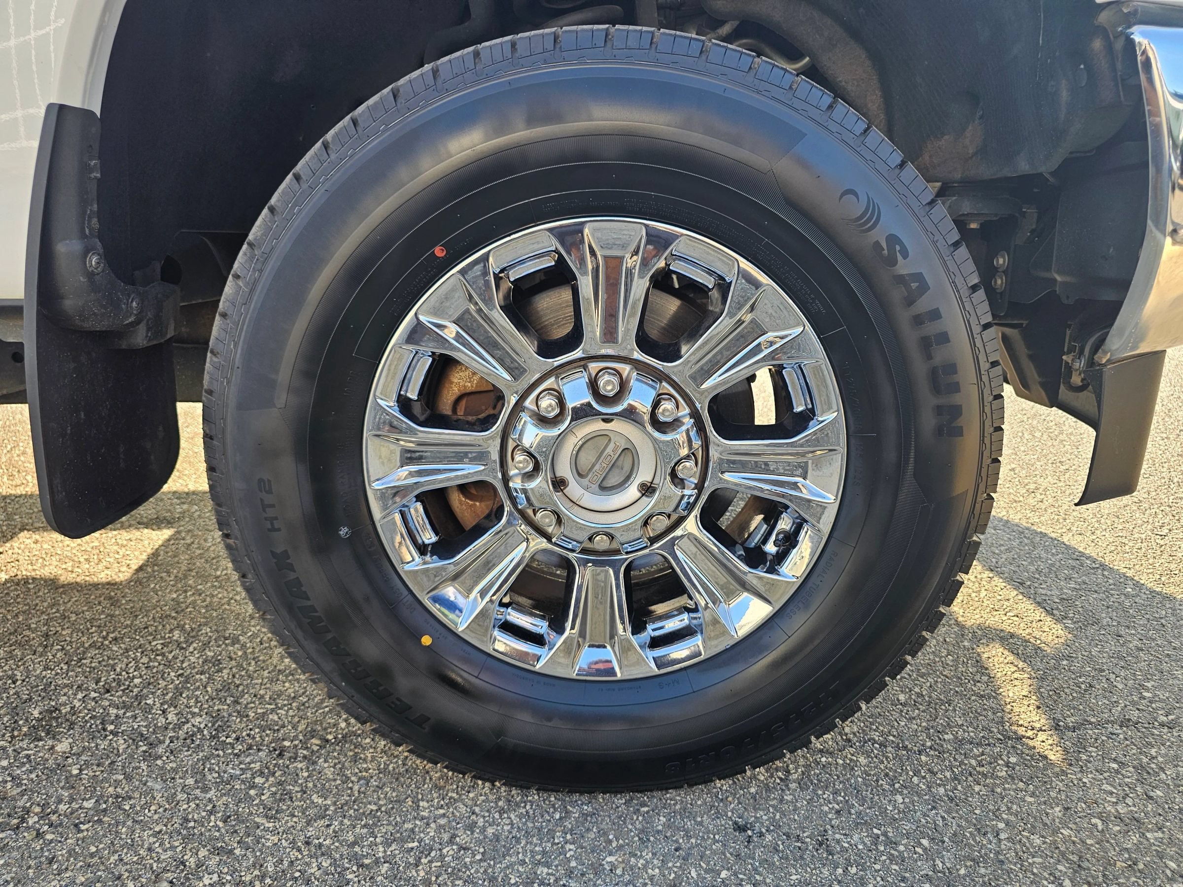 Used 2019 Ford F250 Lariat w/ Chrome Package AWD/4WD image 31