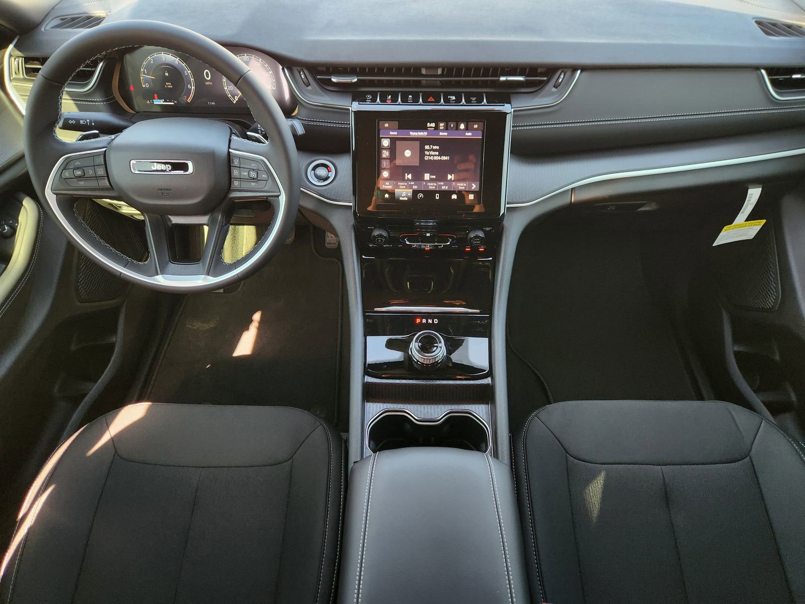 New 2026 Jeep Grand Cherokee Laredo RWD image 25