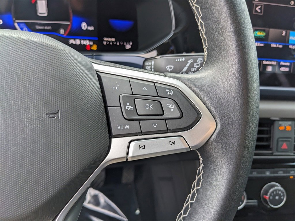 Certified 2023 Volkswagen Taos SE w/ Panoramic Sunroof Package image 31