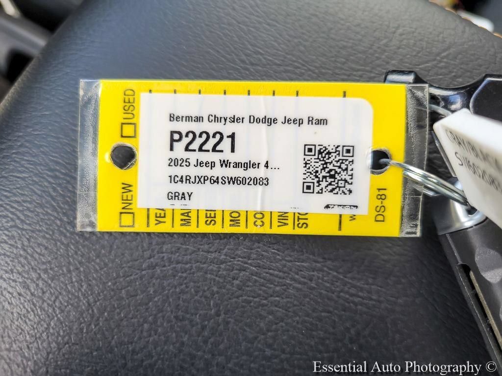Certified 2025 Jeep Wrangler Unlimited Sahara AWD/4WD image 27