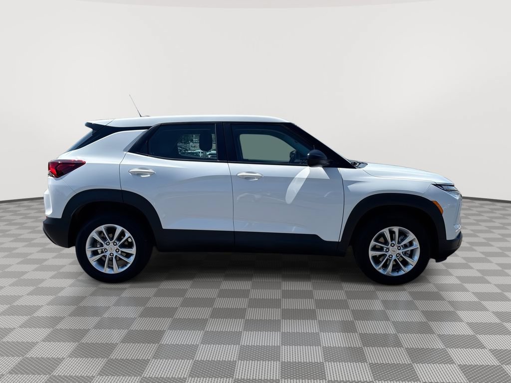 Certified 2026 Chevrolet TrailBlazer LS AWD/4WD image 12