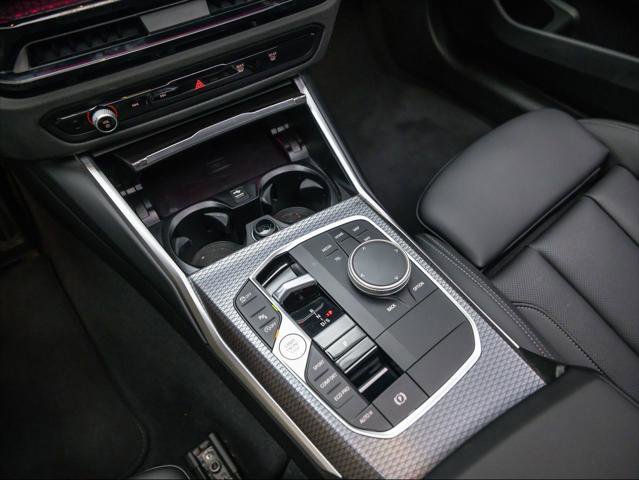 Used 2025 BMW M340i w/ Shadowloine Package image 27