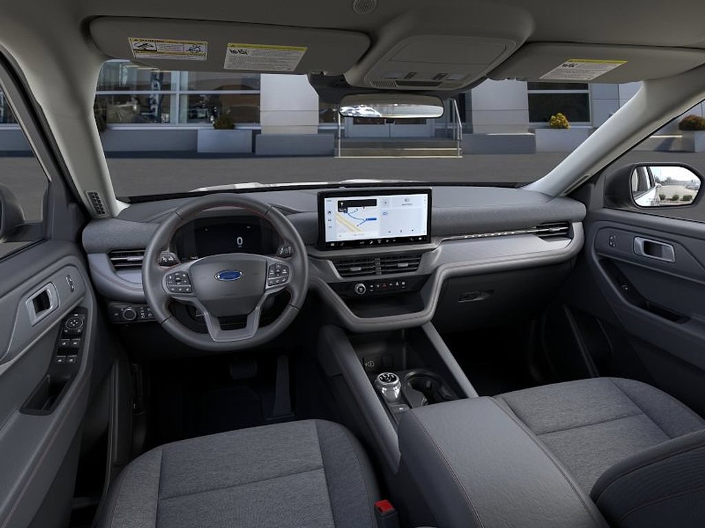 New 2026 Ford Explorer Active AWD/4WD image 9