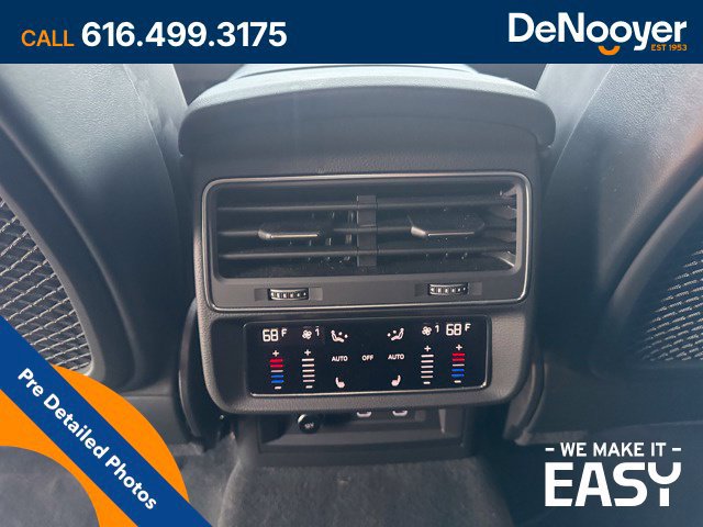 Used 2023 Audi SQ8 Premium Plus AWD/4WD image 17