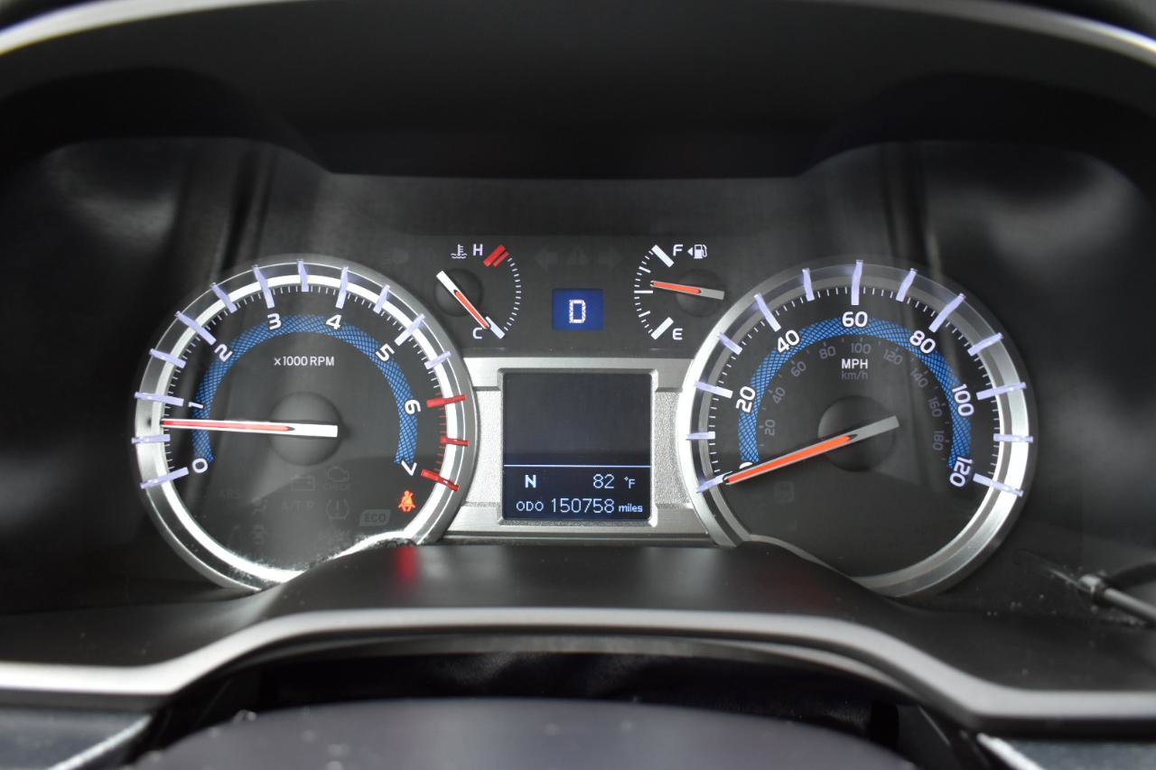 Used 2016 Toyota 4Runner SR5 image 17