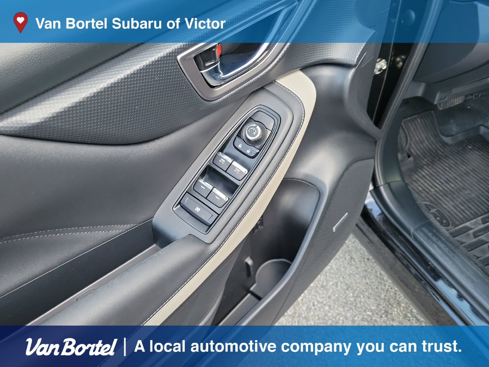 Used 2024 Subaru Forester Limited AWD/4WD image 11