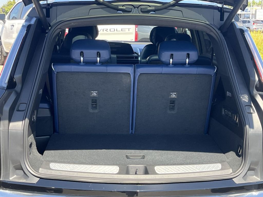 New 2026 Cadillac Vistiq Premium Luxury image 18