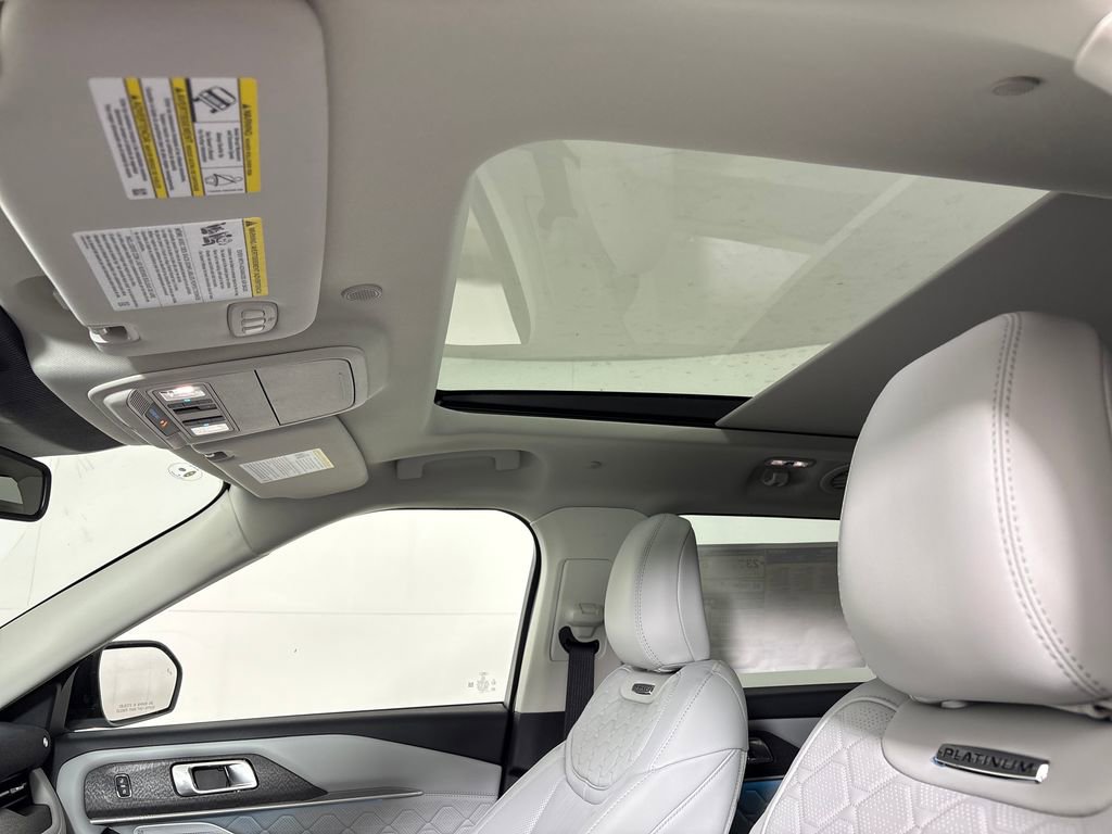 New 2026 Ford Explorer Platinum w/ LUX Leather Package image 34