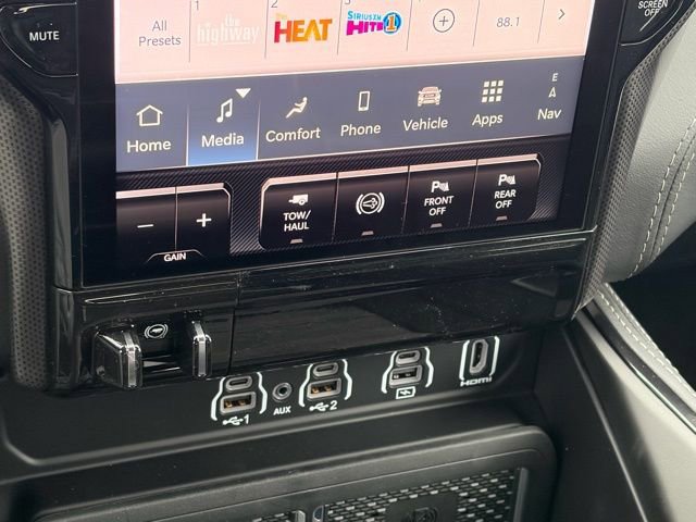 New 2026 RAM 3500 Limited image 24