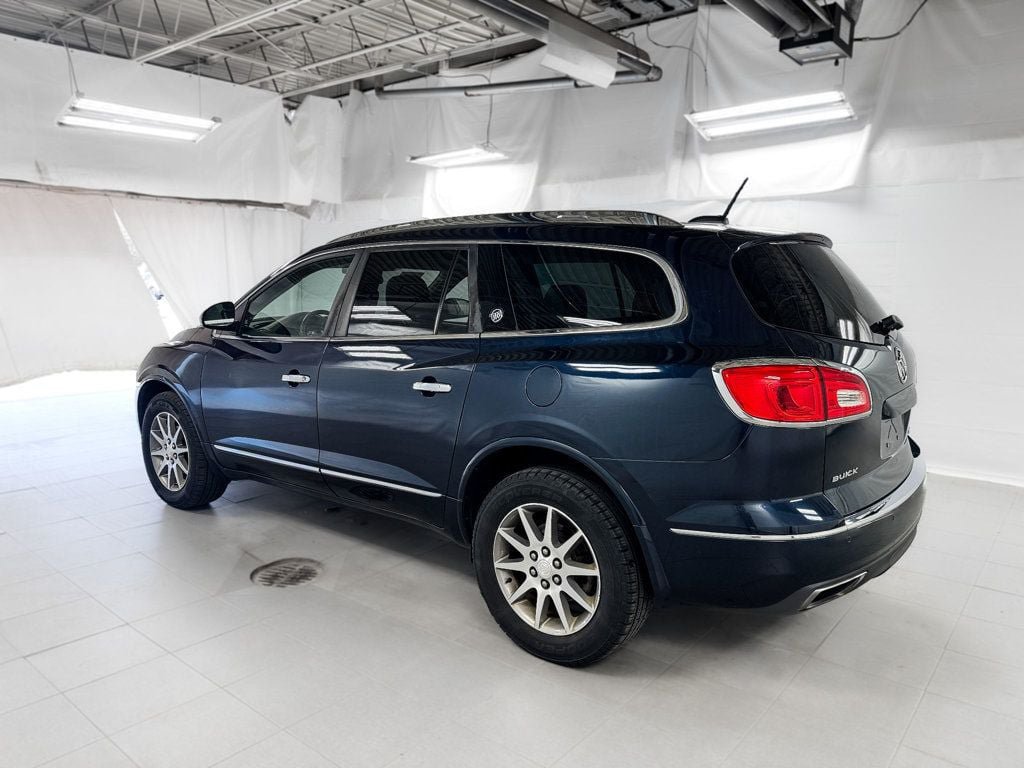 Used 2017 Buick Enclave Leather w/ Trailering Package FWD image 3