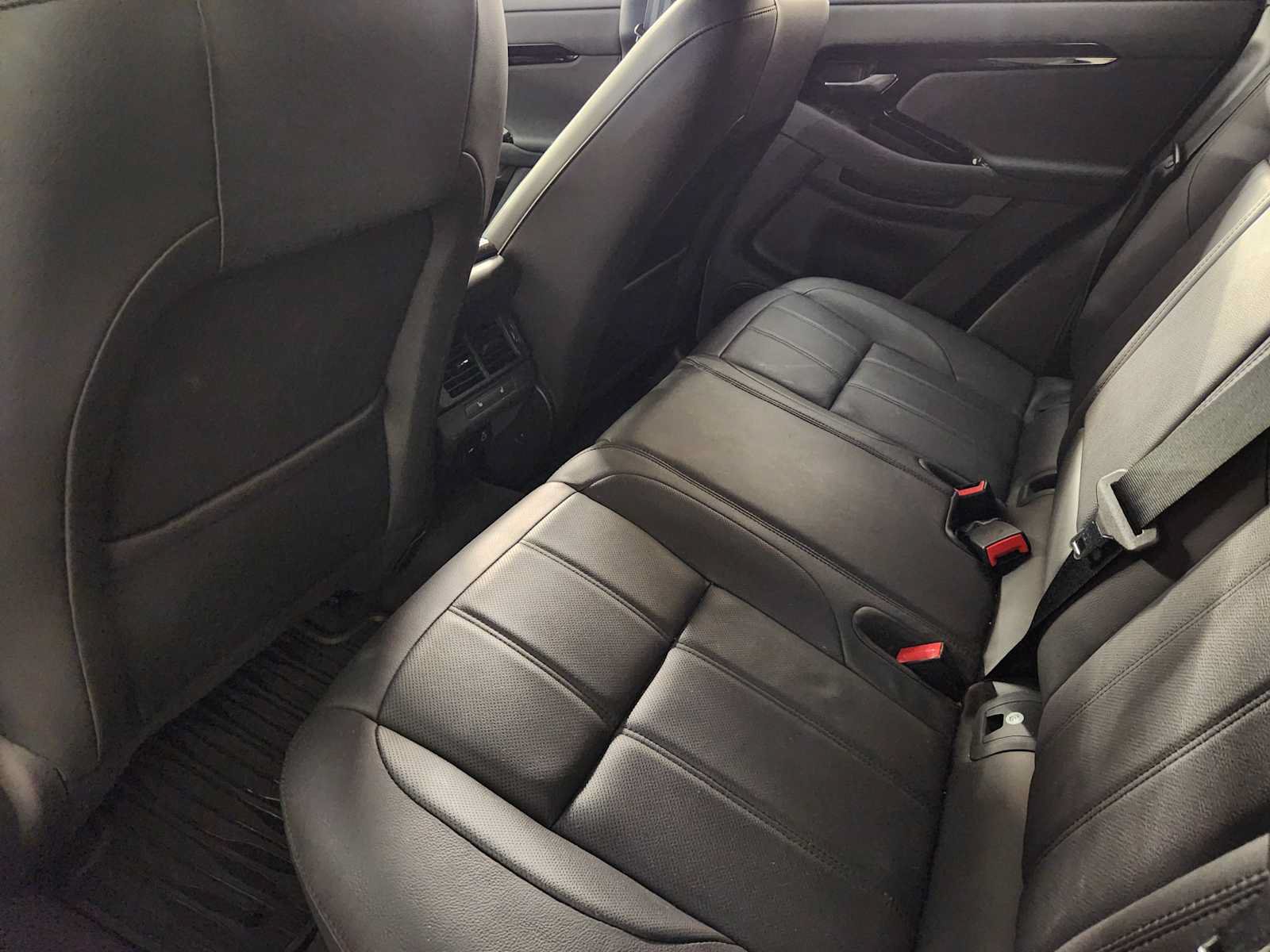 Used 2026 Land Rover Range Rover Evoque S AWD/4WD image 29