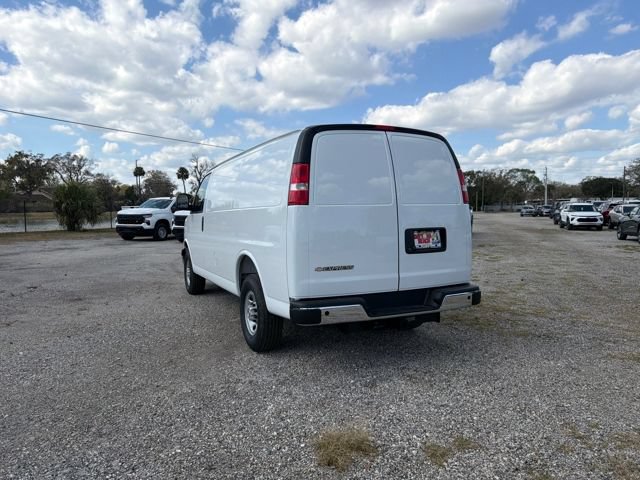 New 2026 Chevrolet Express 3500 w/ Driver Convenience Package RWD image 10