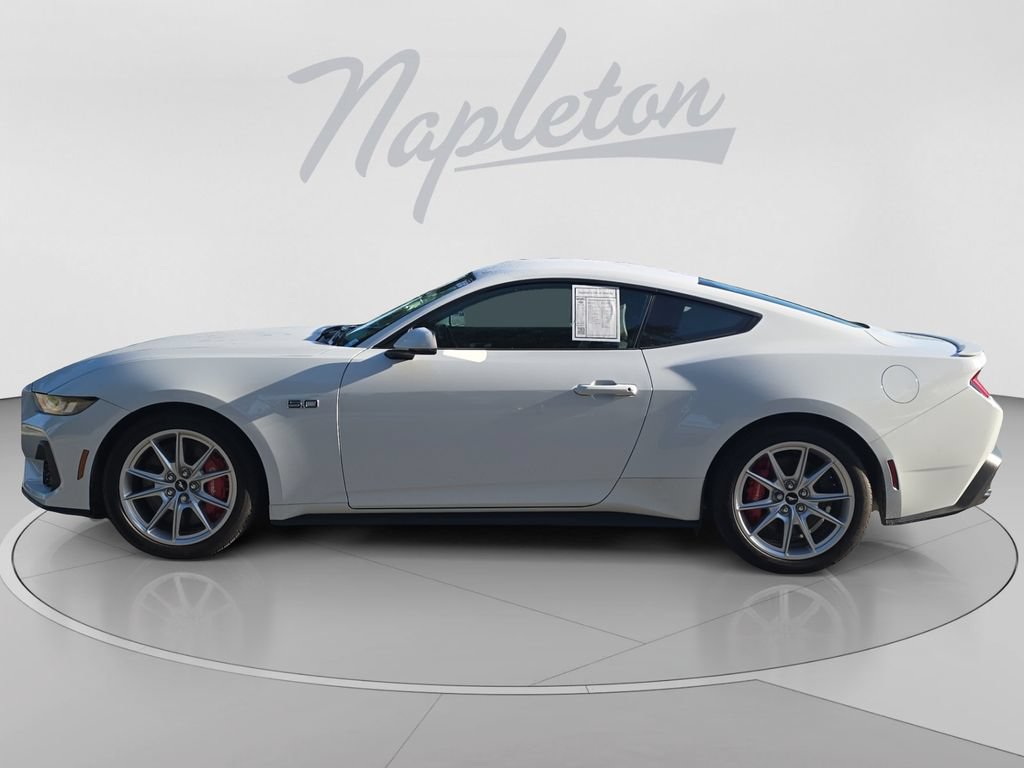Used 2024 Ford Mustang GT Premium RWD image 2