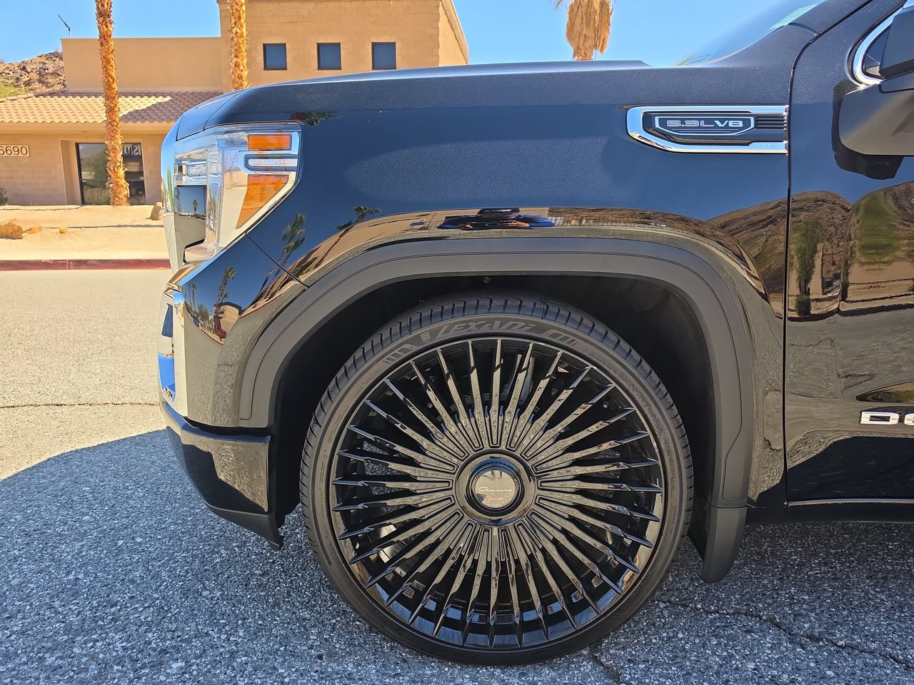 Used 2020 GMC Sierra 1500 Denali RWD image 34