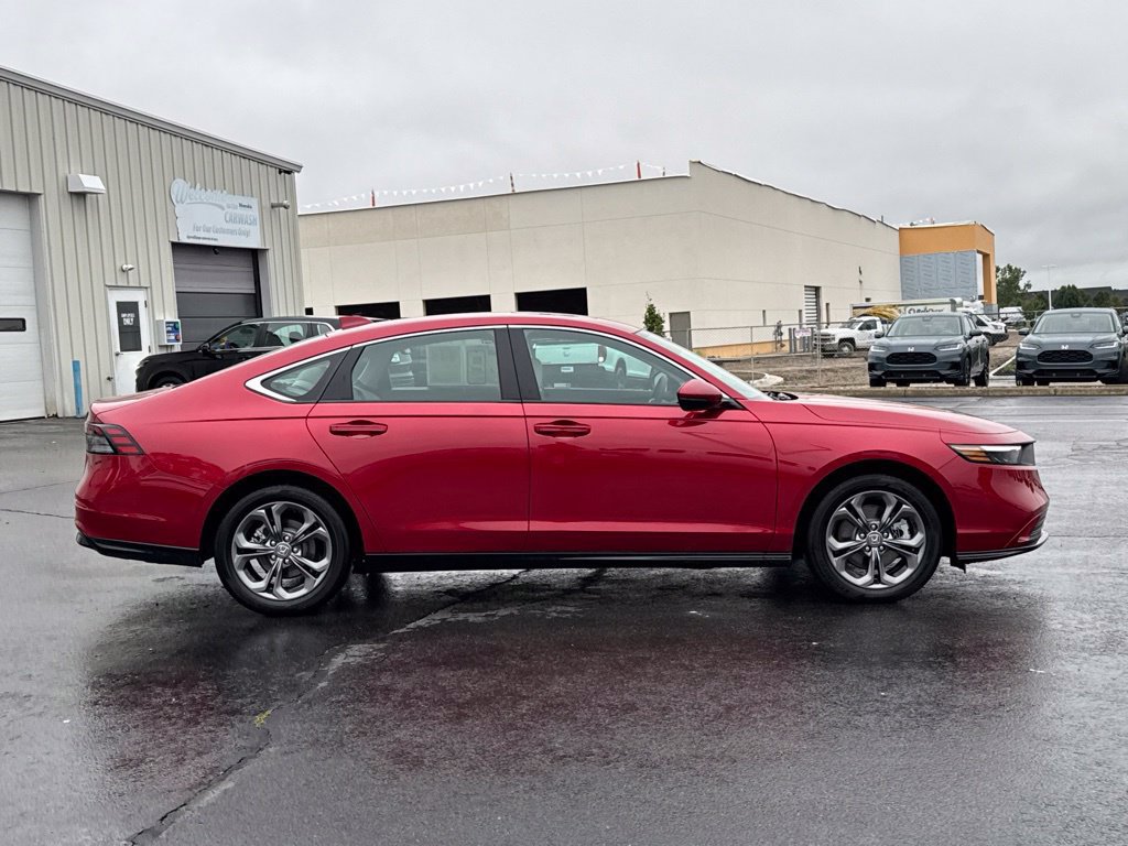 Certified 2025 Honda Accord EX-L image 8