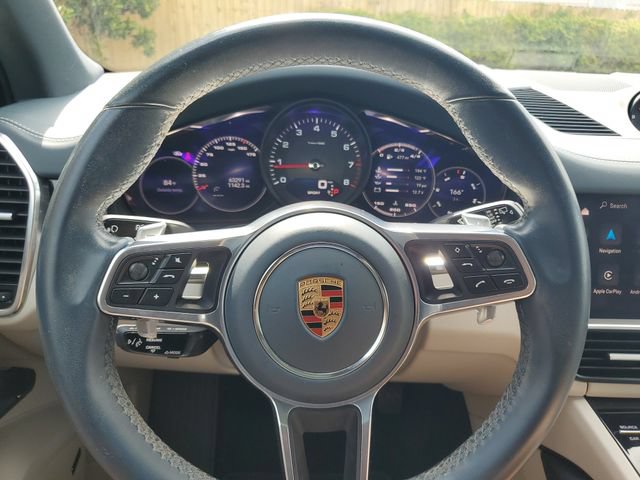 Used 2022 Porsche Cayenne Platinum Edition AWD/4WD image 22