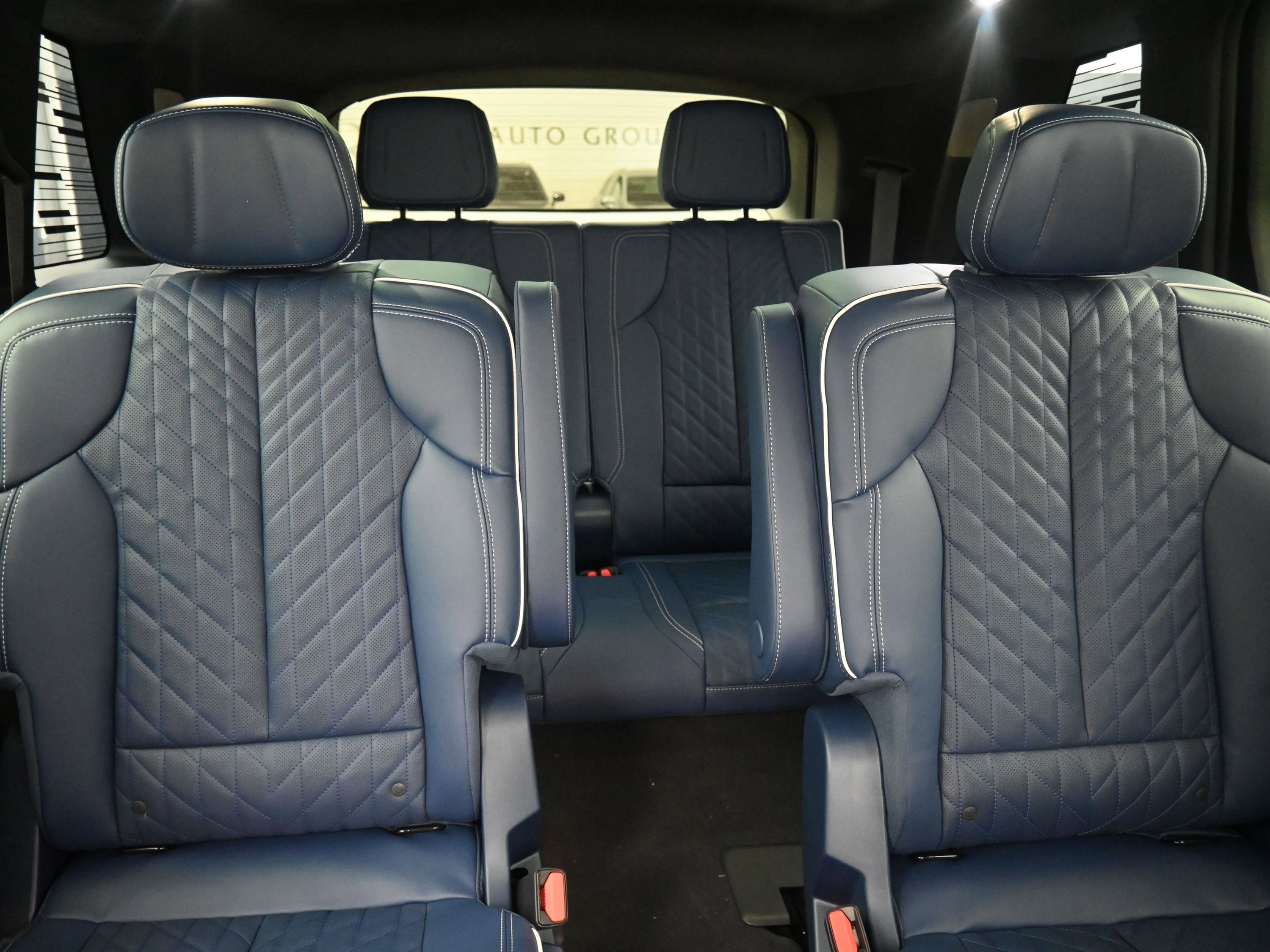 New 2026 Cadillac Vistiq Premium Luxury w/ LPO, Floor Liner Package image 14