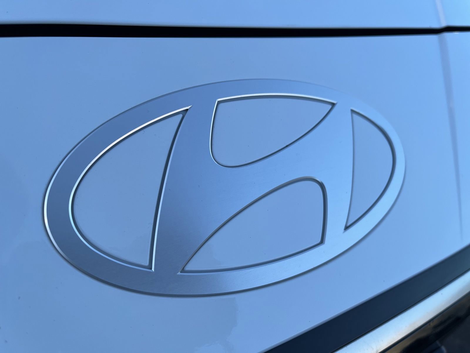 Certified 2025 Hyundai Elantra Limited image 41