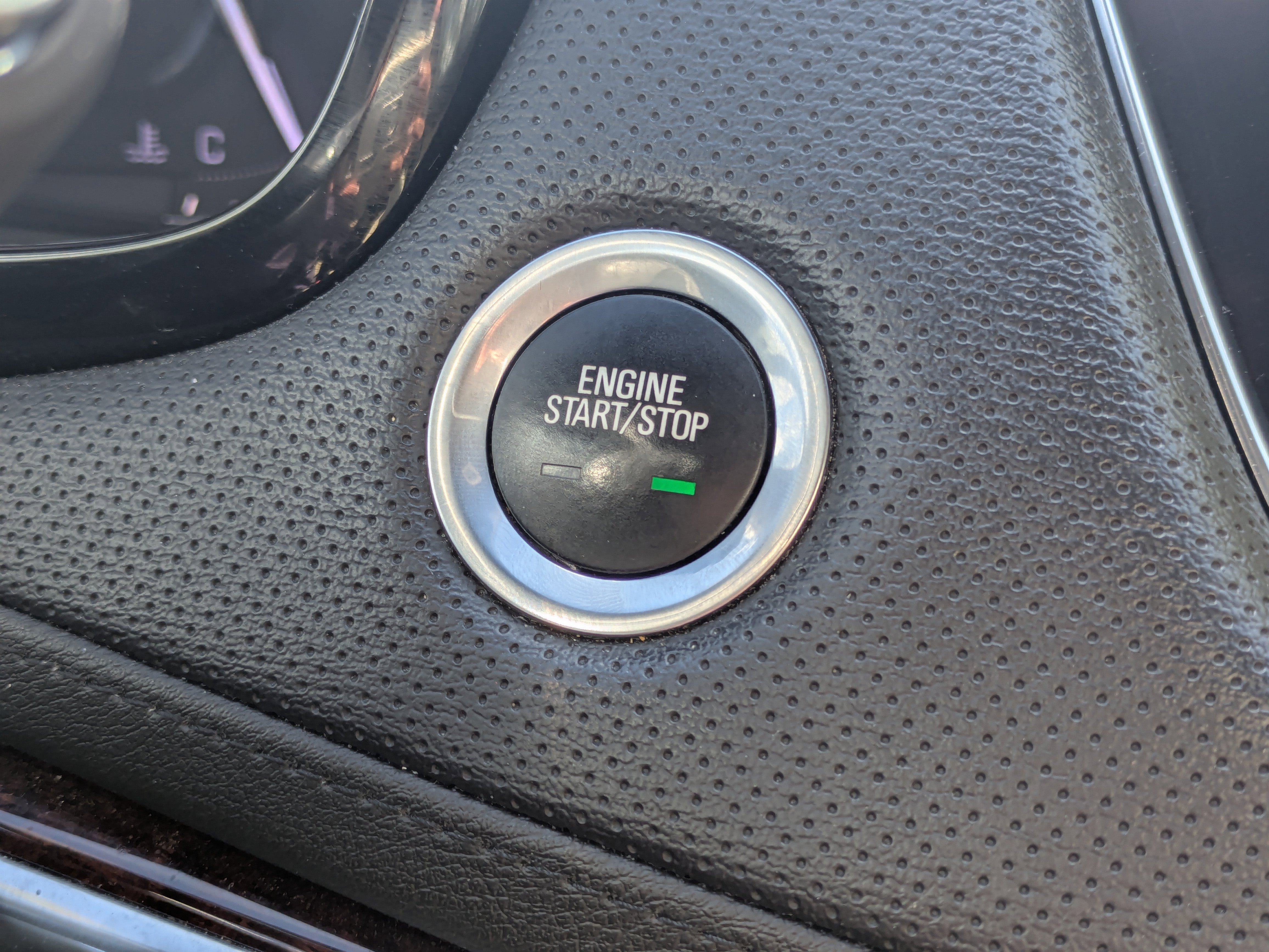 Used 2017 Cadillac XT5 Luxury w/ Driver Awareness Package image 89