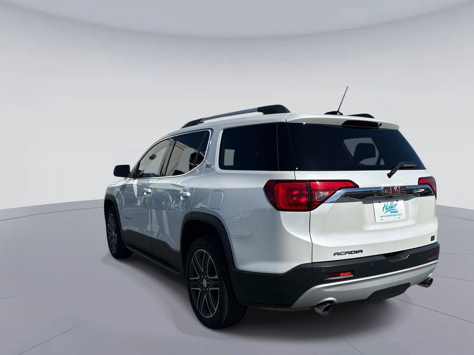 Used 2017 GMC Acadia SLT FWD image 6