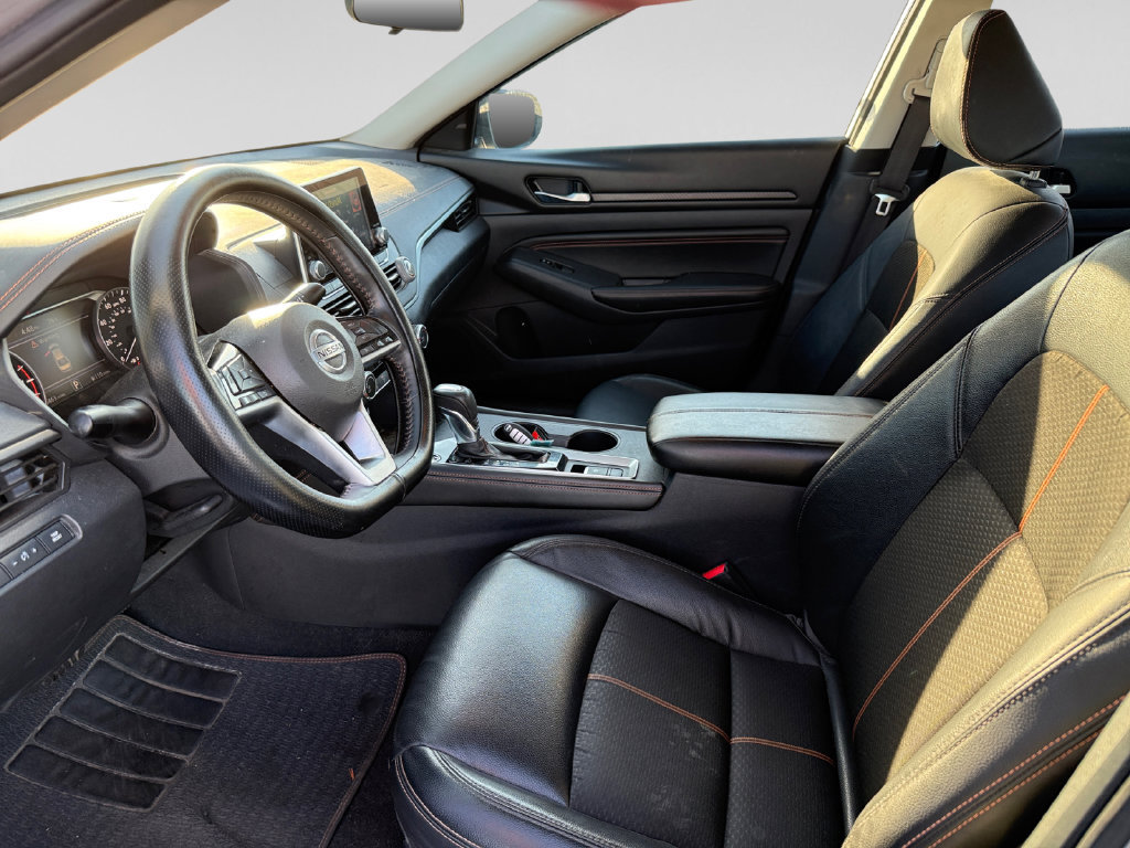 Used 2021 Nissan Altima 2.5 SR AWD/4WD image 19