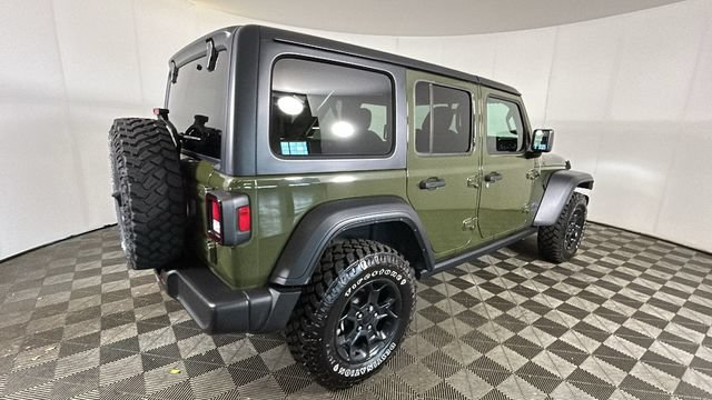 Used 2023 Jeep Wrangler Unlimited w/ Cold Weather Group AWD/4WD video 2