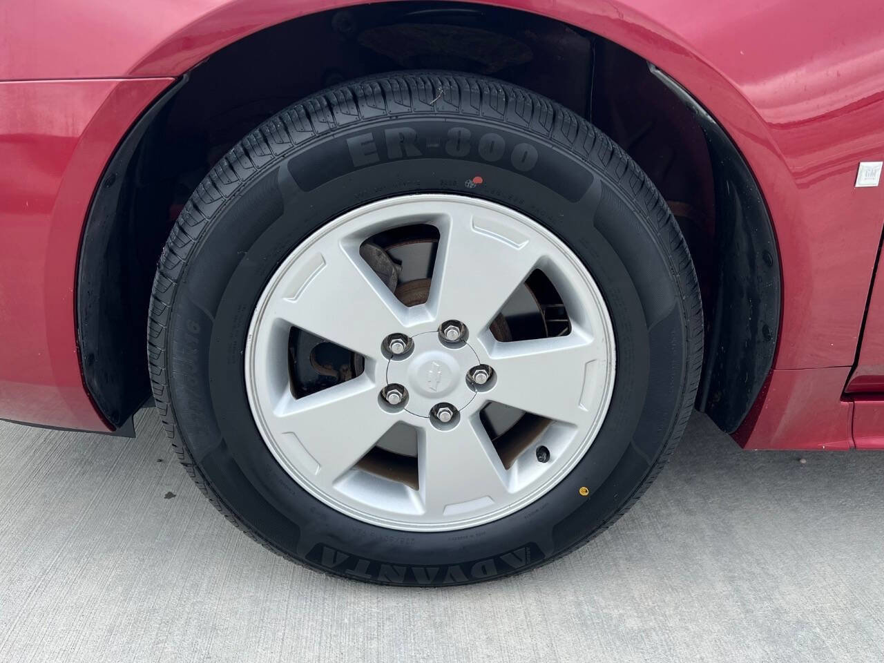 Used 2009 Chevrolet Impala LT FWD image 19