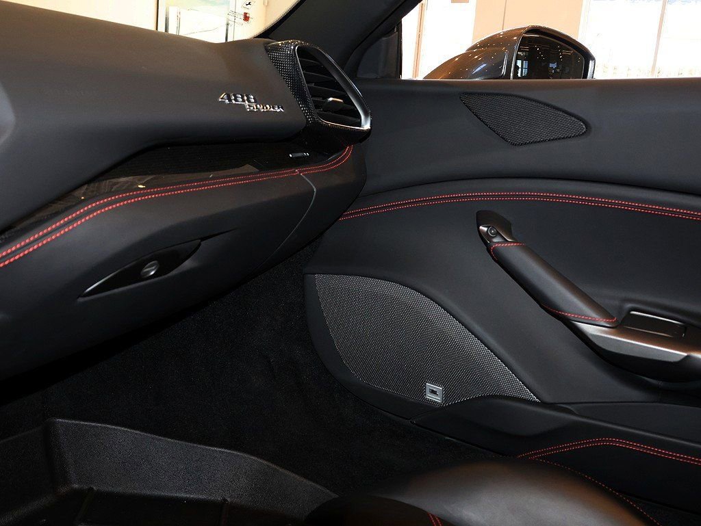 Certified 2019 Ferrari 488 Spider image 84
