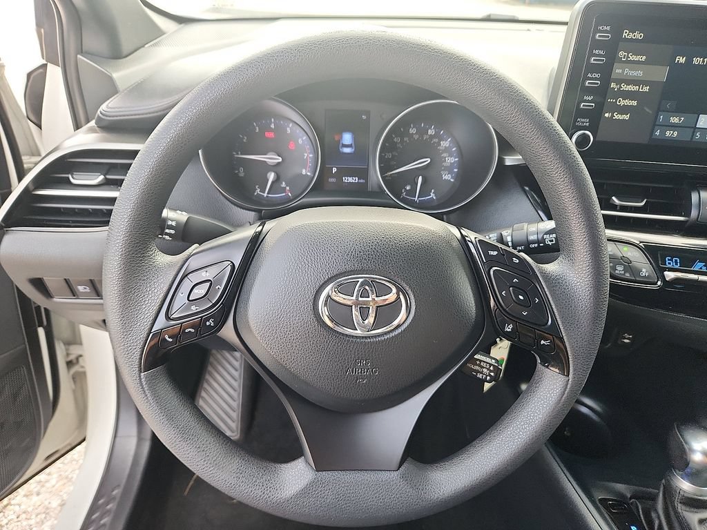 Used 2019 Toyota C-HR LE FWD image 13