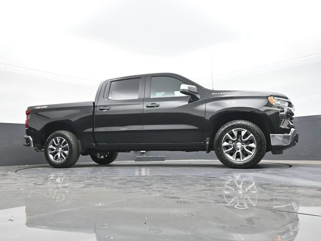 Used 2023 Chevrolet Silverado 1500 LT AWD/4WD image 54