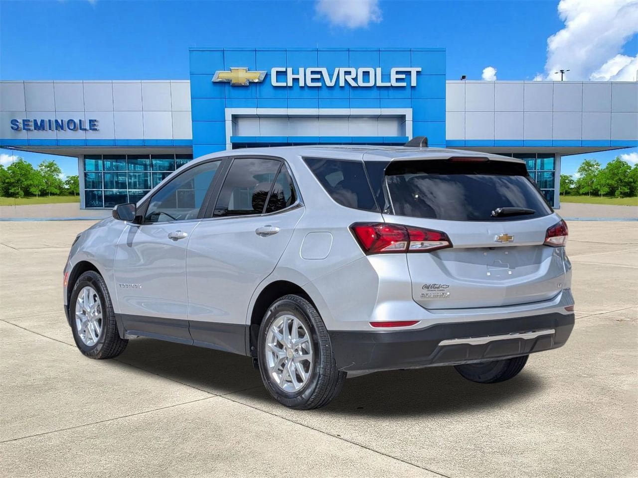 Used 2022 Chevrolet Equinox LT image 3
