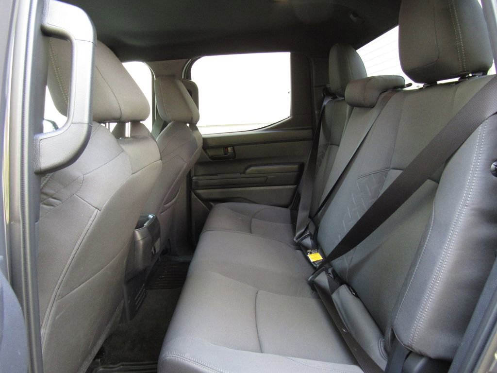 Certified 2025 Toyota Tacoma SR5 AWD/4WD image 19