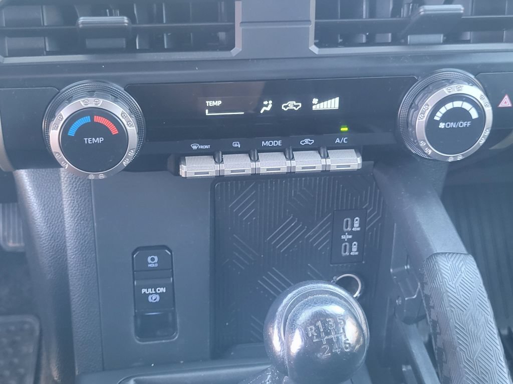 Used 2024 Toyota Tacoma SR AWD/4WD image 24