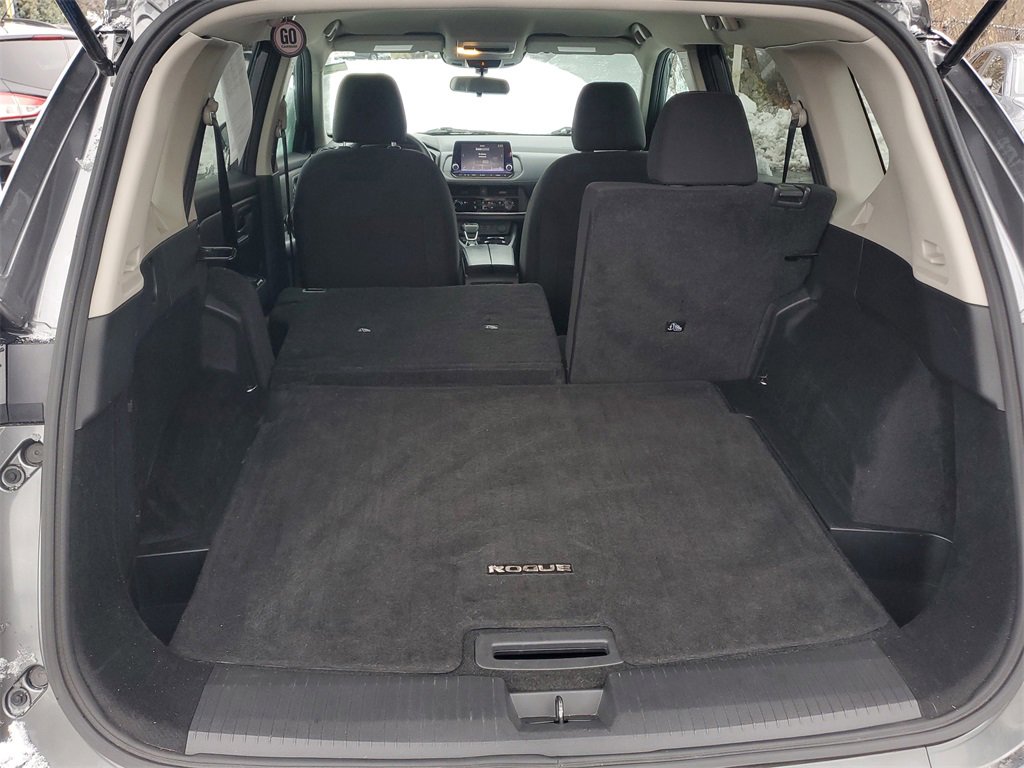 Used 2024 Nissan Rogue S image 23