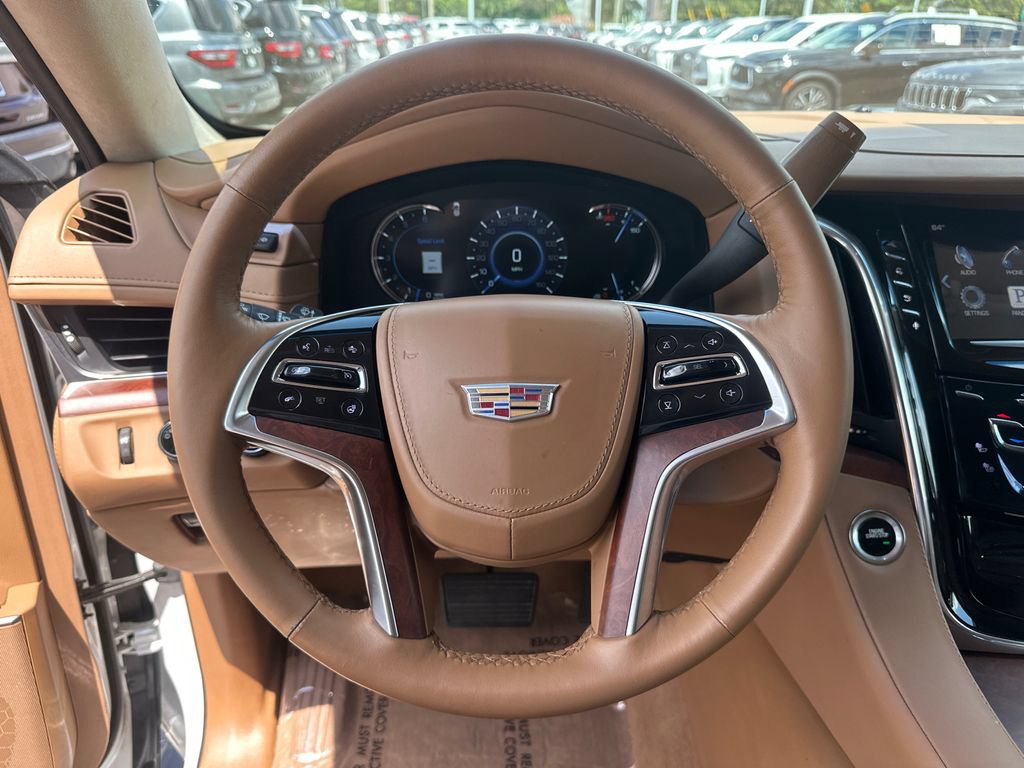 Used 2016 Cadillac Escalade Platinum AWD/4WD image 20