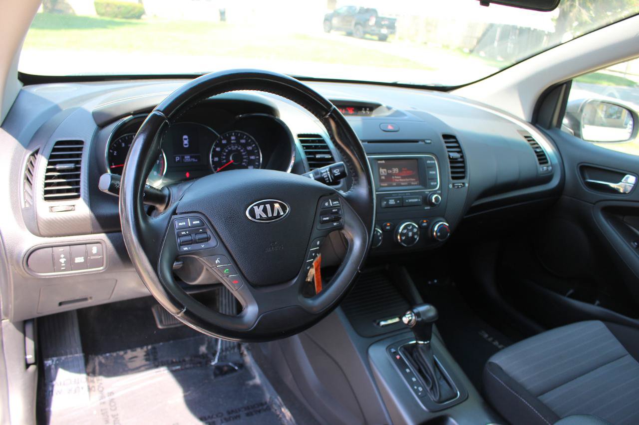 Used 2014 Kia Forte Koup EX FWD image 16