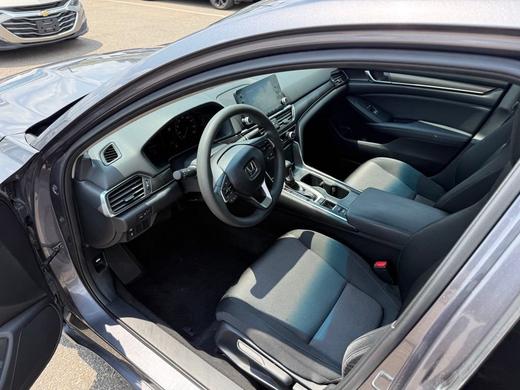 Certified 2018 Honda Accord LX image 7