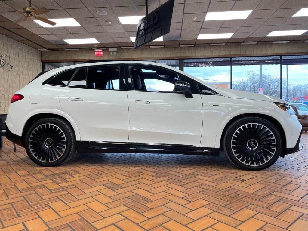 Used 2024 Mercedes-Benz EQE AMG 4MATIC SUV image 8