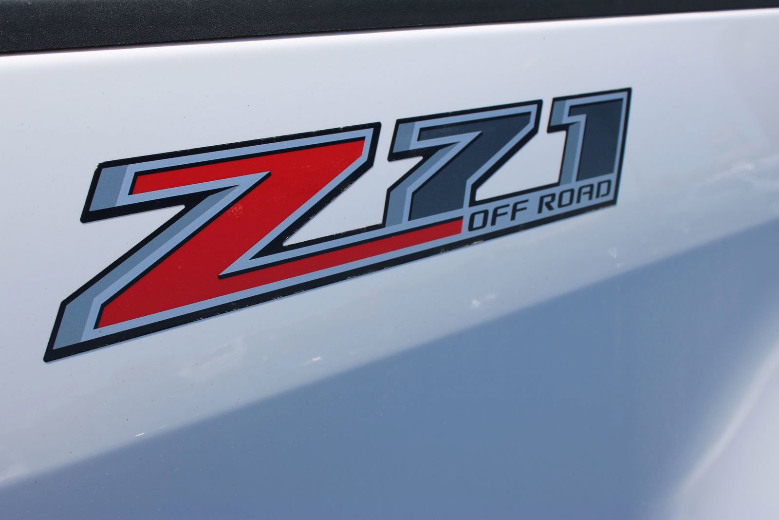 Used 2017 Chevrolet Colorado Z71 AWD/4WD image 27